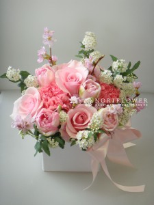 卒園、卒業、お祝いアレンジ、お節句アレンジ　ひな祭りアレンジ