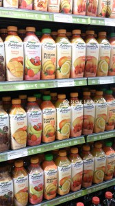 海外　NY　カラフルフルーツジュース　色彩感覚