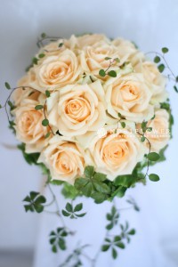 ウェディングブーケ　生花　ブーケ