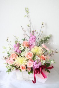 フラワーアレンジメント　お祝いアレンジ　開店花アレンジ　