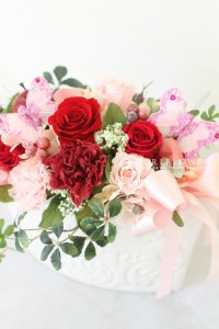 プリザーブドフラワー　ギフトアレンジ　母の日フラワーギフト