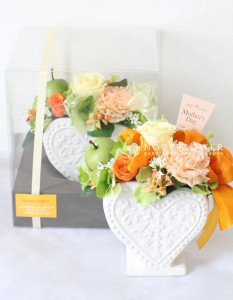 プリザーブドフラワーギフト　母の日フラワーギフト　