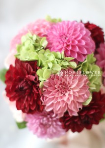 ピンクダリア クラッチブーケ ウェディングブーケ ピンク