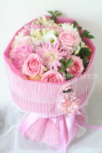 軽井沢花屋　軽井沢フラワーショップ　お誕生日花束　花束　軽井沢フラワーギフト