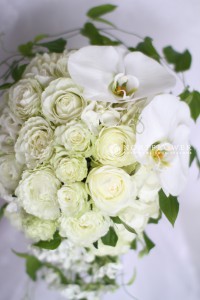 軽井沢ブーケ　軽井沢ウェディングブーケ　軽井沢ウェディング　ウェディングブーケ　ブーケ　白グリーンブーケ　
