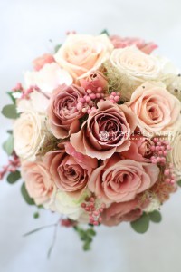 ウェディングブーケ　モーブピンクブーケ　ブライダルアイテム　ウェディングアイテム　ウェディングフラワー　ブライダルフラワー　　