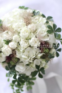 ウェディングブーケ ウェディングアイテム ブライダルアイテム 軽井沢ブーケ 軽井沢石の教会 軽井沢l高原教会