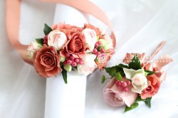 リストブーケ　ウェディングアイテム　ブライダルフラワー